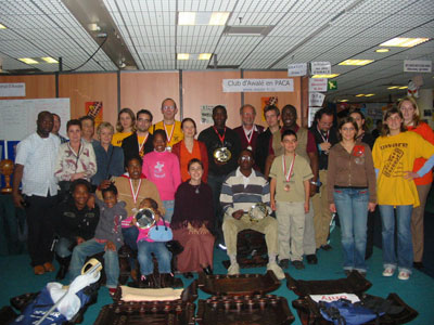 Group photo of players, relations & Awale officials